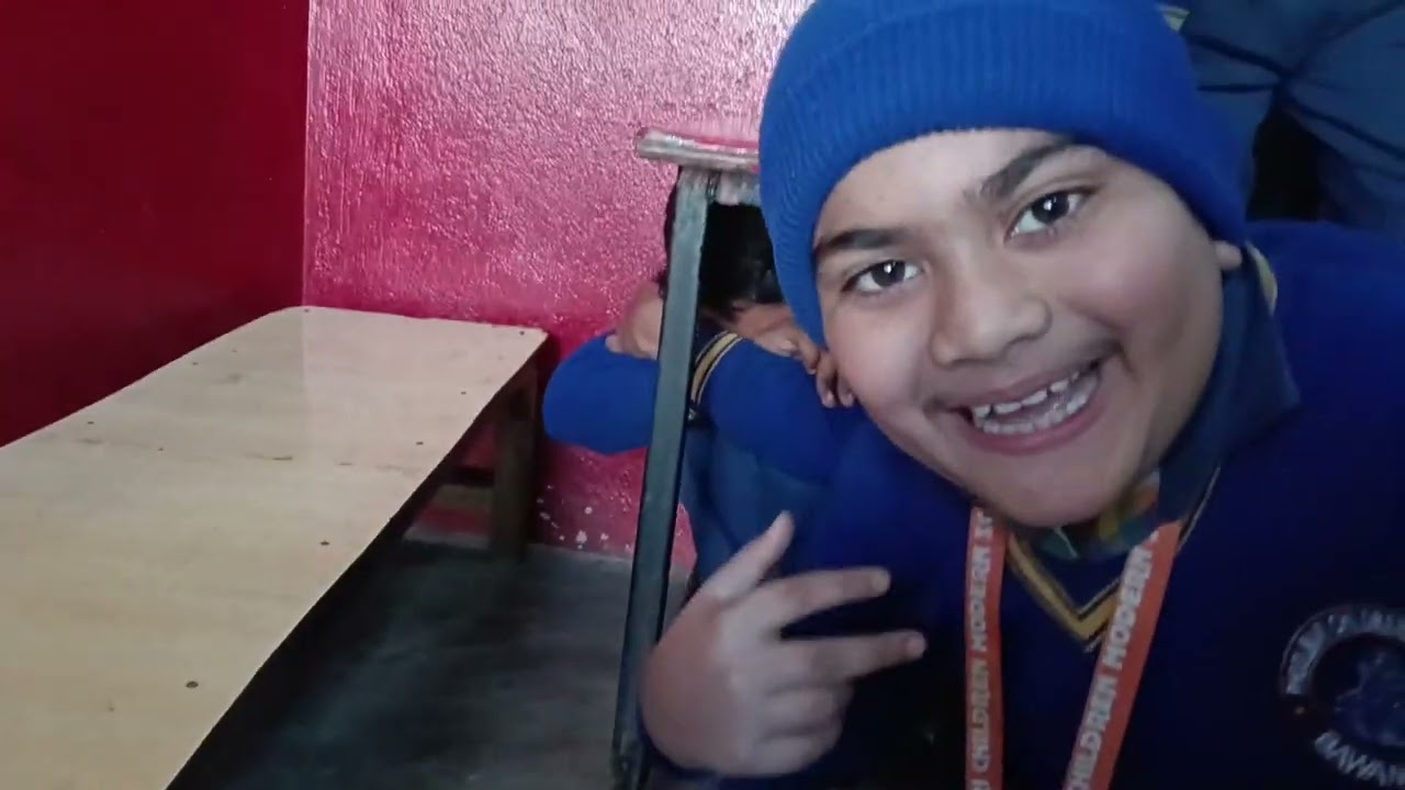 Mausam Kitna achcha 🥰🥰🥰 please 🥺 subscribe my channel 🥰😘😘