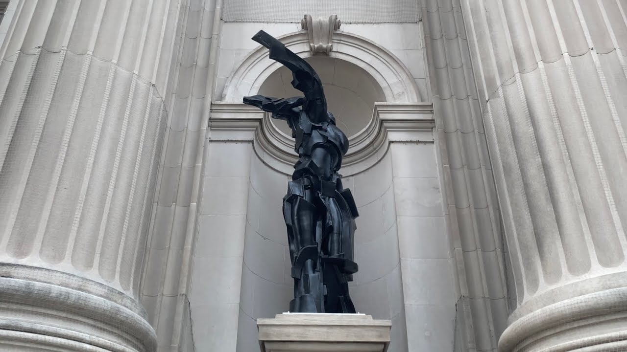 Lee Bul : Long Tail Halo, 2024 | The Met Museum