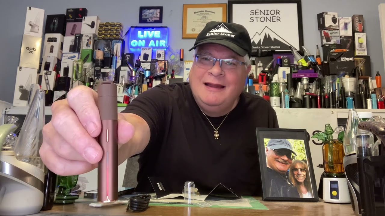 NEW UNBOXING FIRST IMPRESSIONS & DEMO PUFFCO PIVOT IN MOCHA A GREAT ADDITION TO THE BRAND&rsquo;S LINE-UP