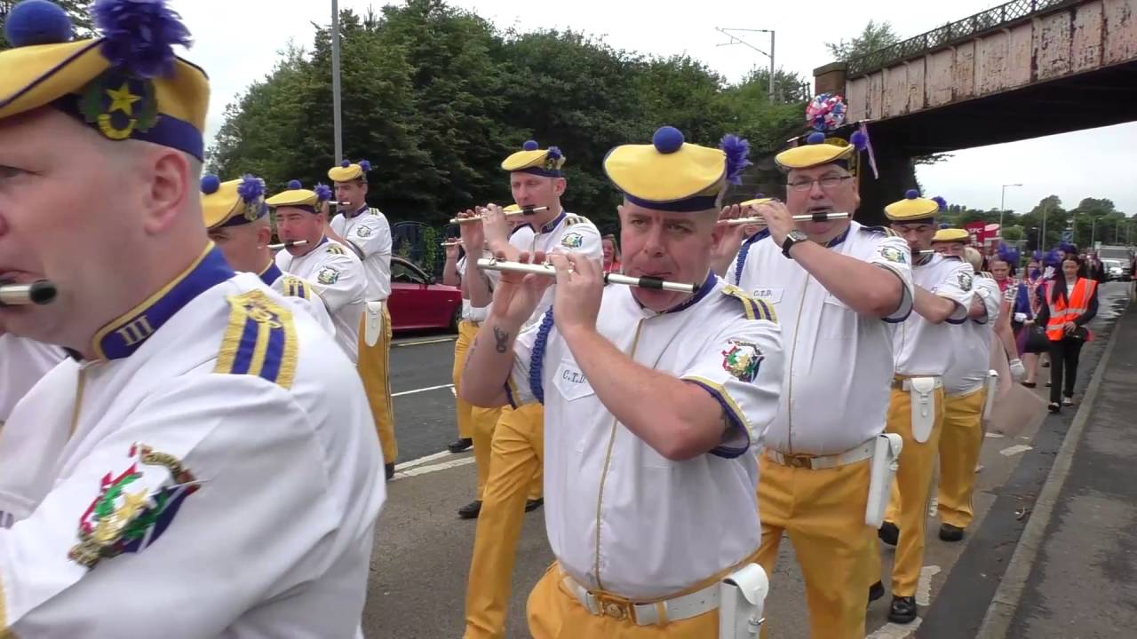 Craigneuk True Defenders (The Derry) Wishaw Morning parade - 2016