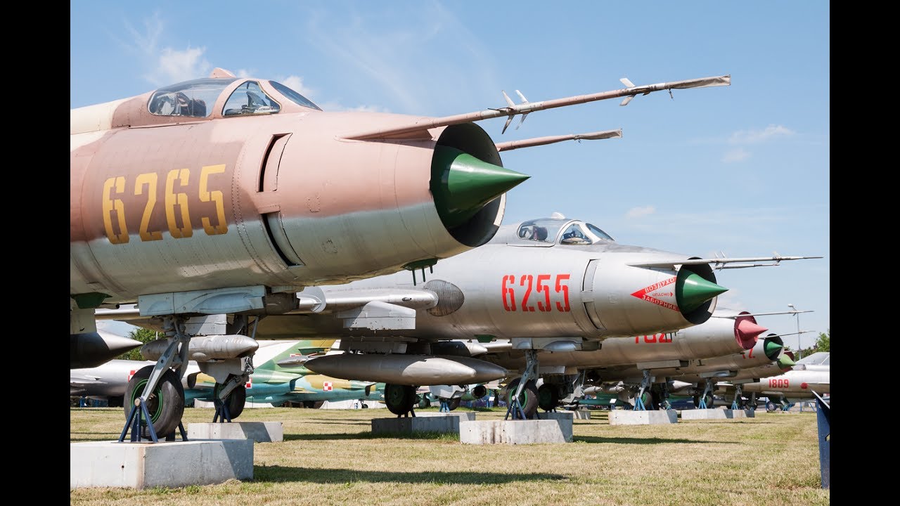 Polish Air Force Museum in Dęblin | Muzeum Sił Powietrznych w Dęblinie | Cold War Jets