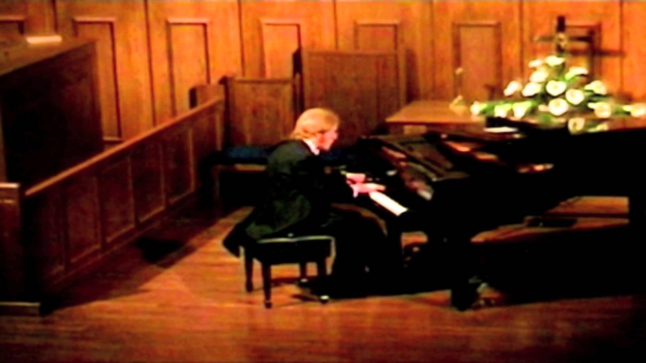 Beethoven Moonlight Sonata - Jesse Donovan - Circles and Sounds