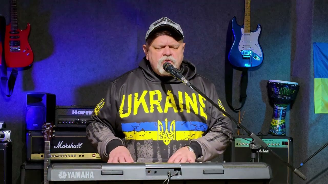 Disco 1 / В ТВОЇХ ЗАЛЮБЛЕНИХ ОЧАХ / З ДНЕМ ЗАКОХАНИХ / Пісні народжені в окопах