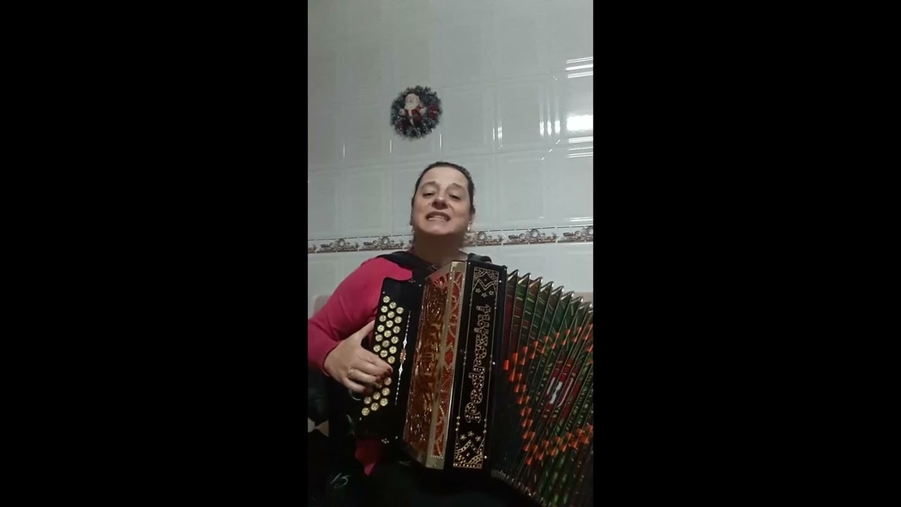 Canarinha, com uma bonita modinha da Rosinha muito bem tocada.