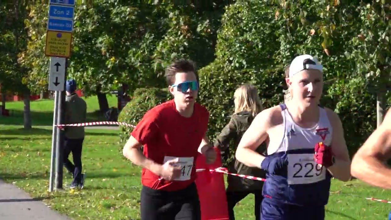 Å-stadsloppet 2023 - 10 och 21,1 km