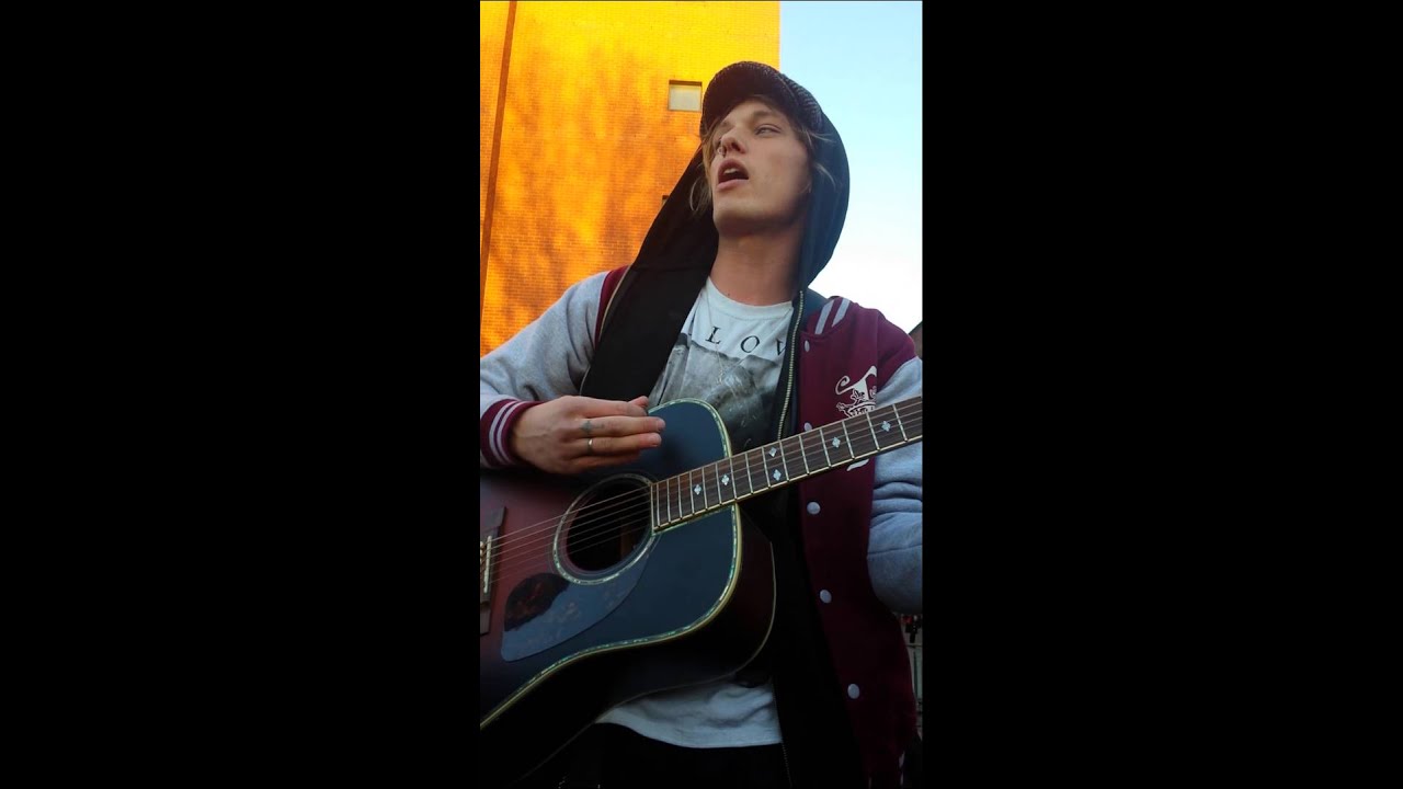 The Darling Buds/Jamie Campbell Bower-Hold on