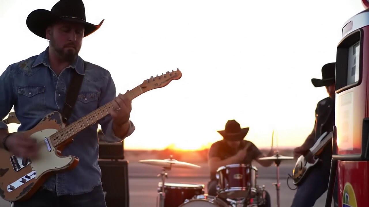 Country Rock Playlist – Rebel Souls & Open Highways Inspired by ZZ Top