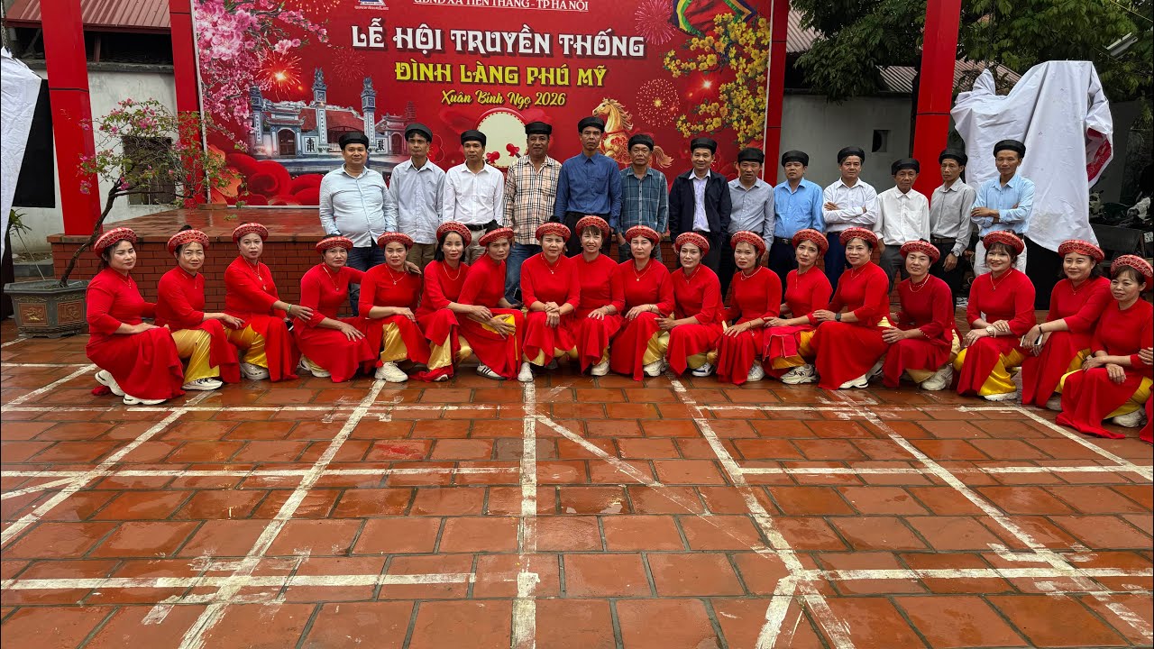 Hội Đồng canh 1977. rắn vàng Hôm nay đi phục vụ nhà thánh Lễ Hội Làng phú mỹ sin chào nhà ạ