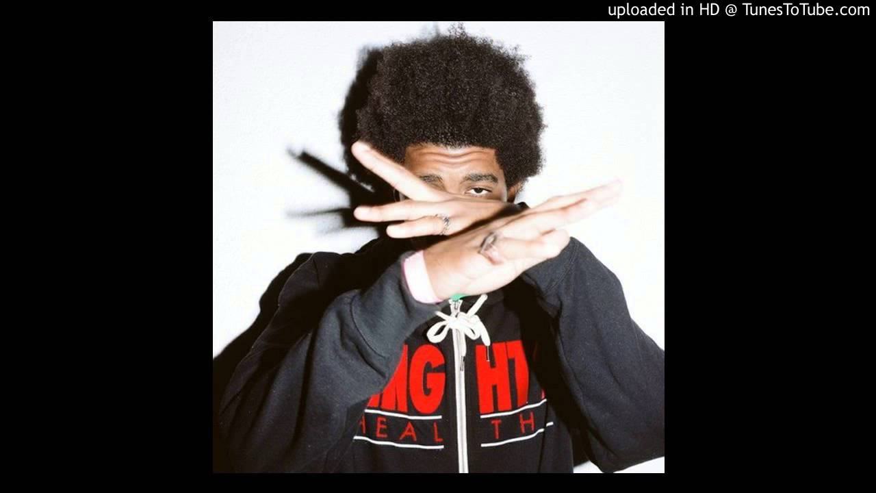 Phe0 - Looking Forth (prod. by Alf Alpha)