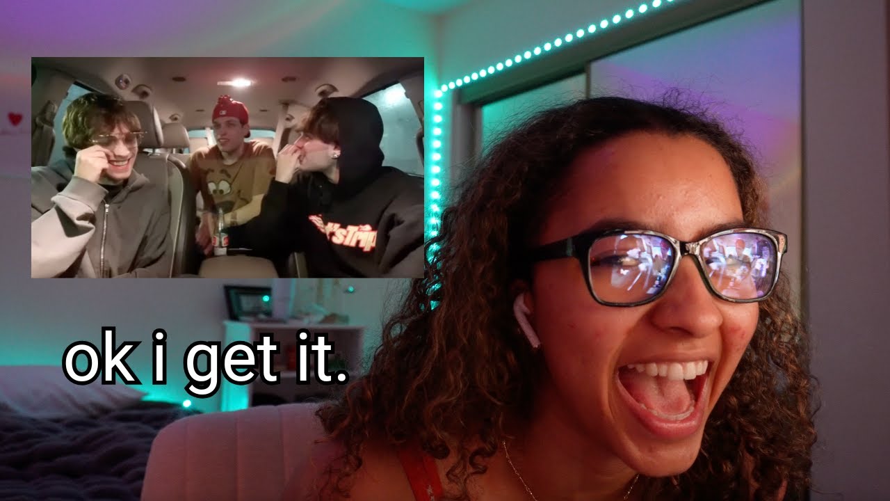 REACTING TO MY FIRST STURNIOLO TRIPLET VIDEO