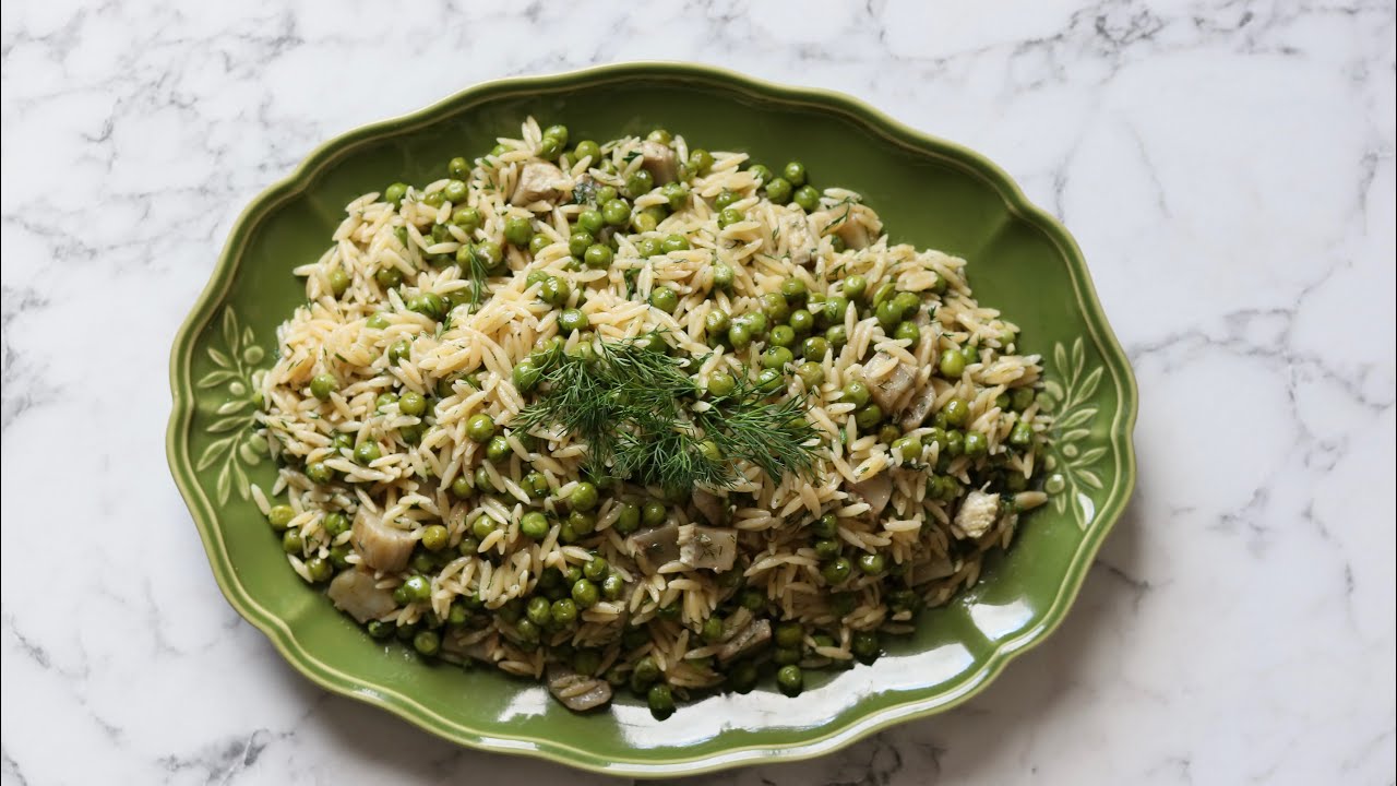 Mediterranean Orzo Risotto with Artichokes and Peas | Light&Flavorful #SpringCooking #ArtichokeLove