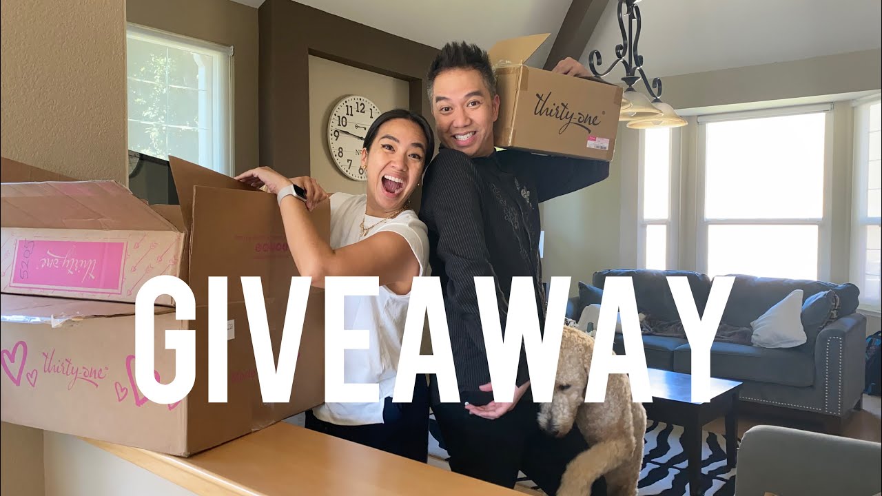 Thirty-One Mystery Bundle Unboxing Giveaway with Rockstar Rochelle