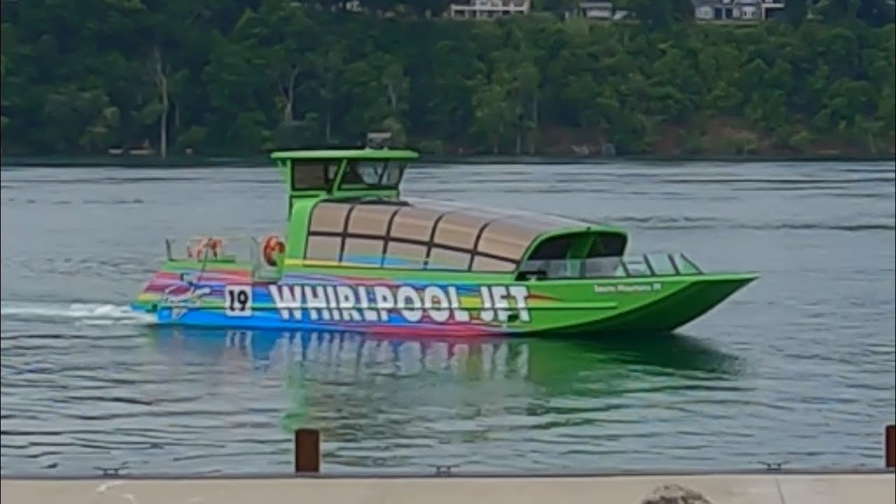 Niagara Falls Jet-Boat Tour on Niagara River We got SOAKED&hellip; AMAZING #niagarafalls
