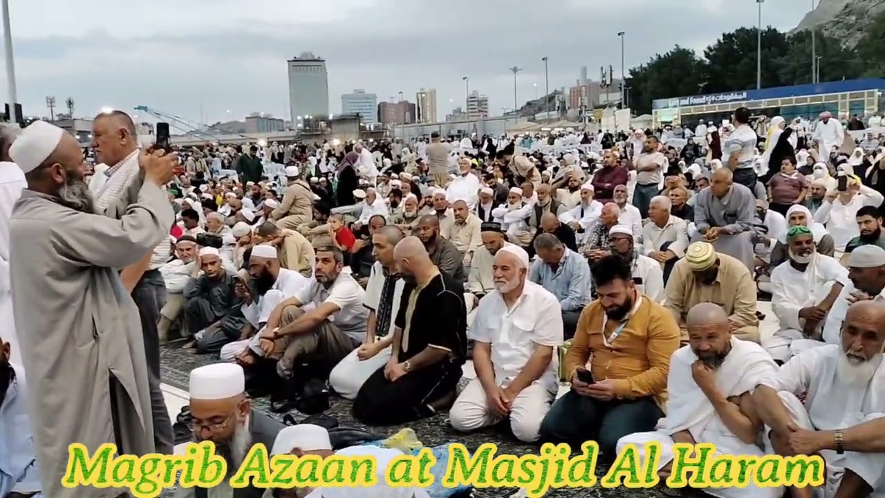 Azaan at Masjid Al Haram Beautiful voice