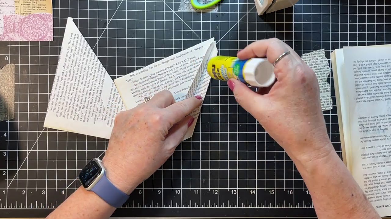 Scrappy Saturday! - Variety Pockets from Folded Book Pages!