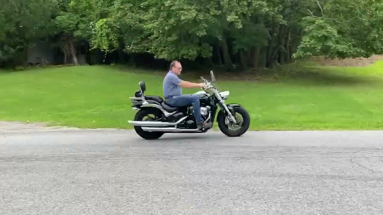 Suzuki Boulevard M50