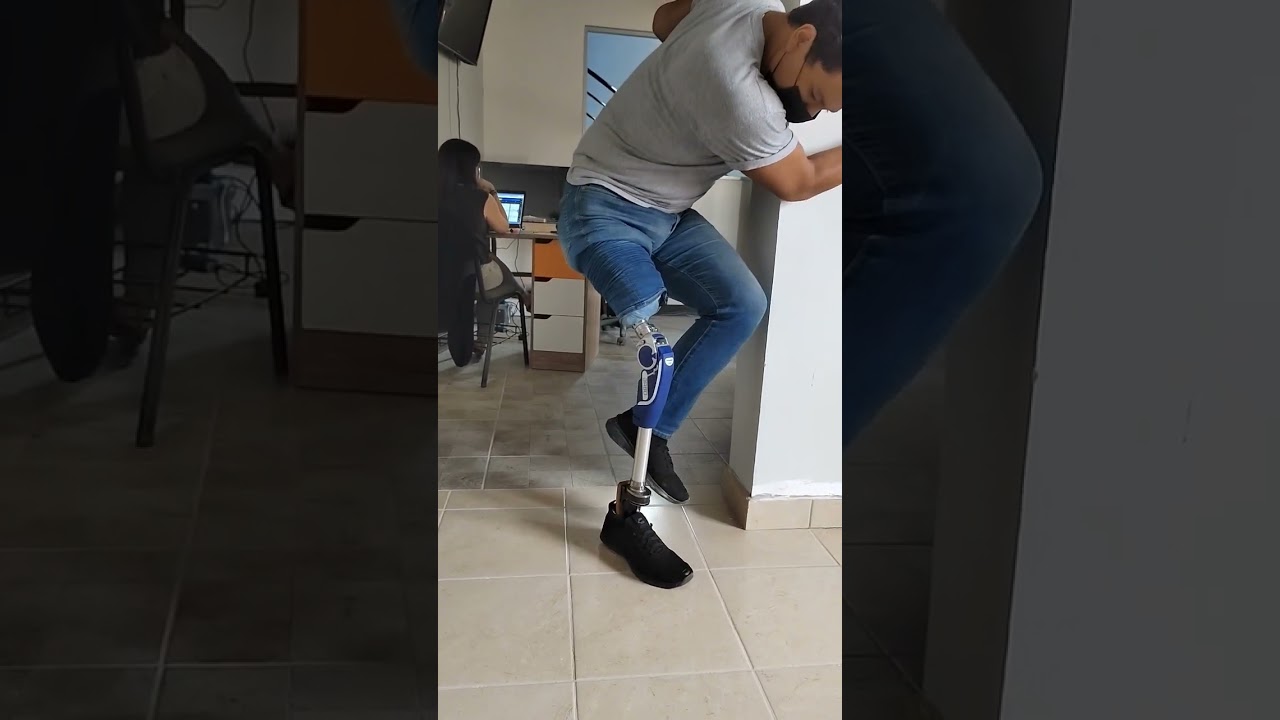 transfemoral #amputee knee #3R80 #ottobock #prosthesis #amputeelife #transfemoral