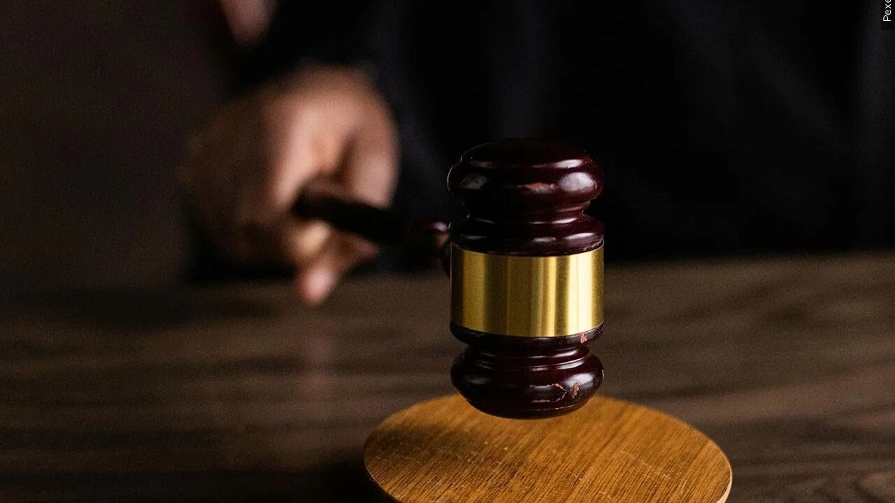 Bellevue man sentenced to prison on charges of theft by deception
