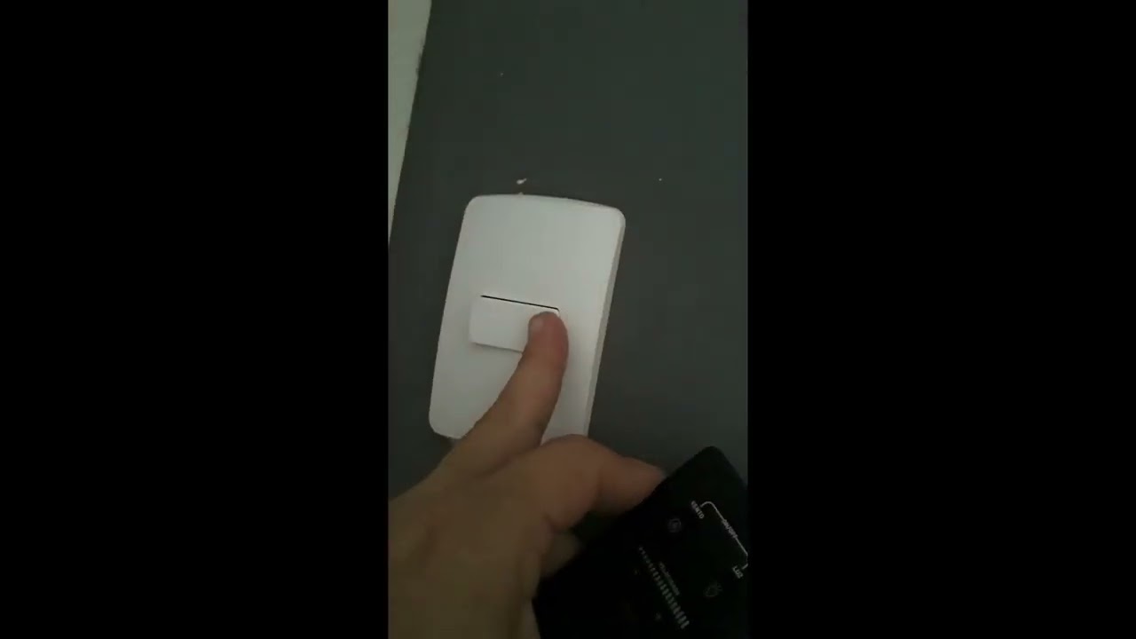 VENTILADOR DE TETO ( ARNO Ultimate ) LIGA E DELIGA, LIGA E DESLIGA A LUZ, DESLIGA A LUZ E O VENTO