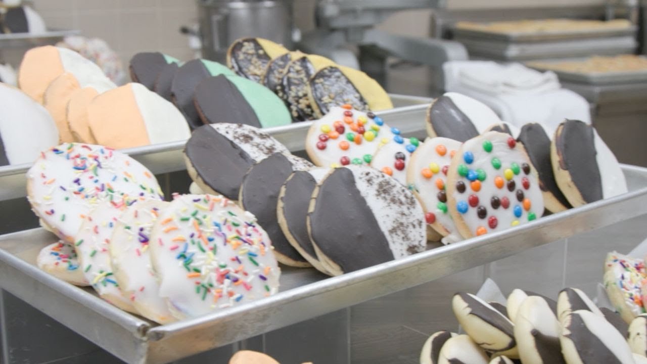 Zaro's Family Bakery Celebrates 95 Years! | New York Live TV