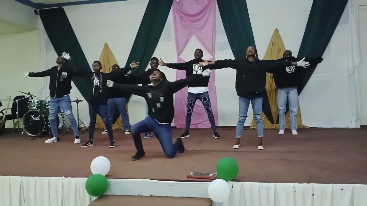 mmust cu dance