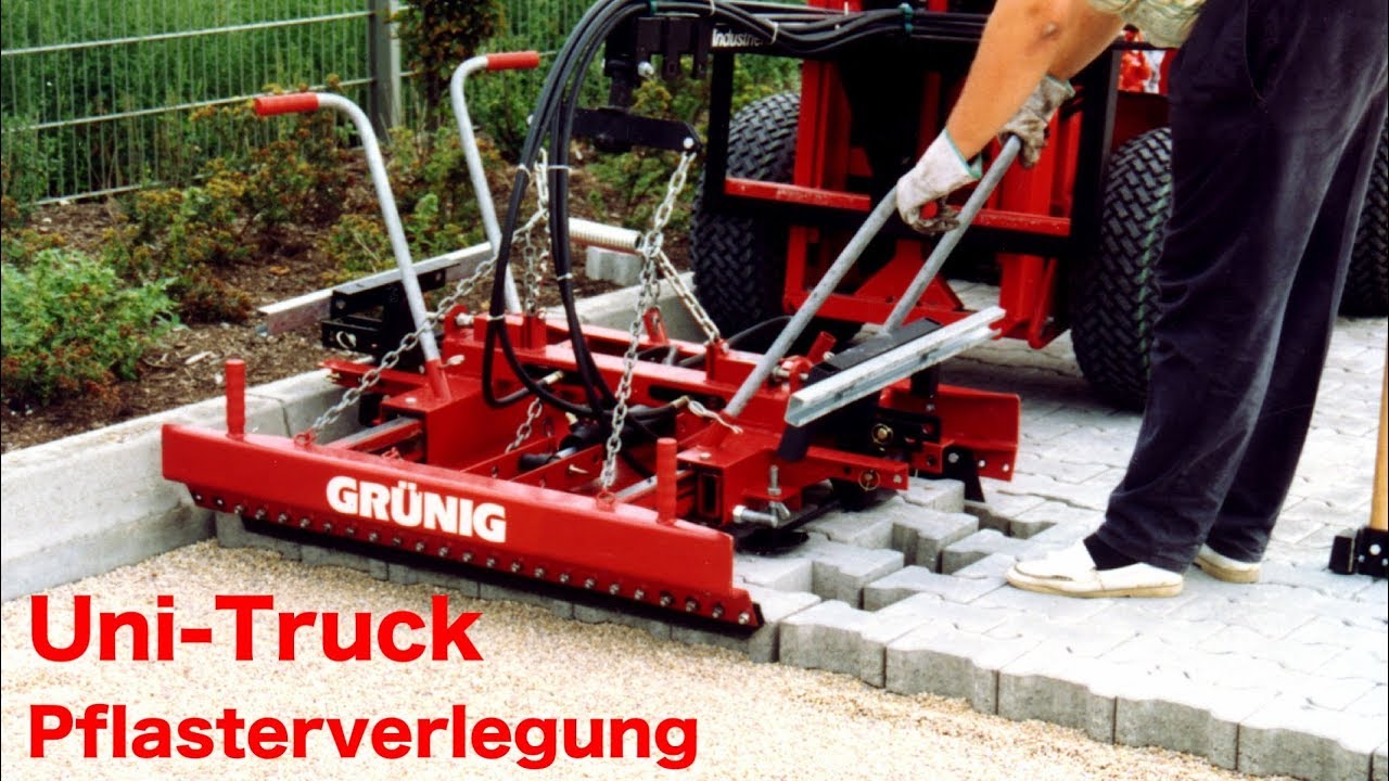 Multifunktionsfahrzeug Grünig Uni-Truck Pflasterverlegung
