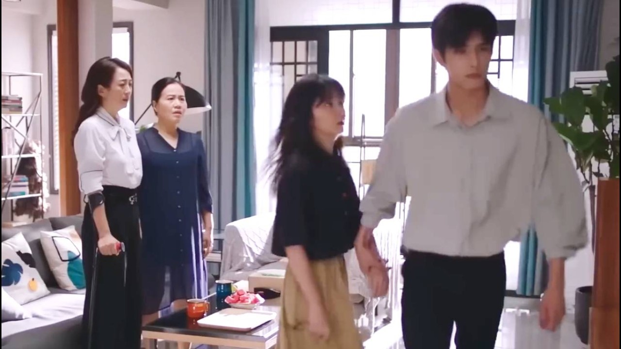 惡毒婆婆哭著求兒子分手，没想到兒子拉著女友的手扭頭就走！❤️ 中國電視劇 | 譚鬆韻 宋威龍 張新成