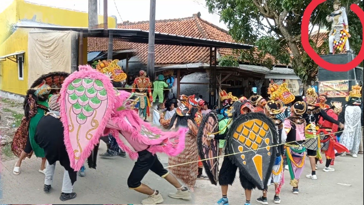 ANOMAN PUTIH PIMPIN BENDRONGAN REOG BUDAYA LESTARI