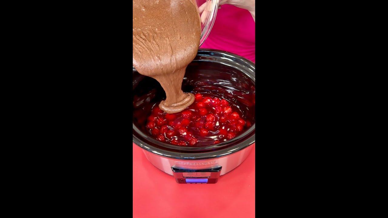 3 Ingredient Crockpot Cake! 🍒