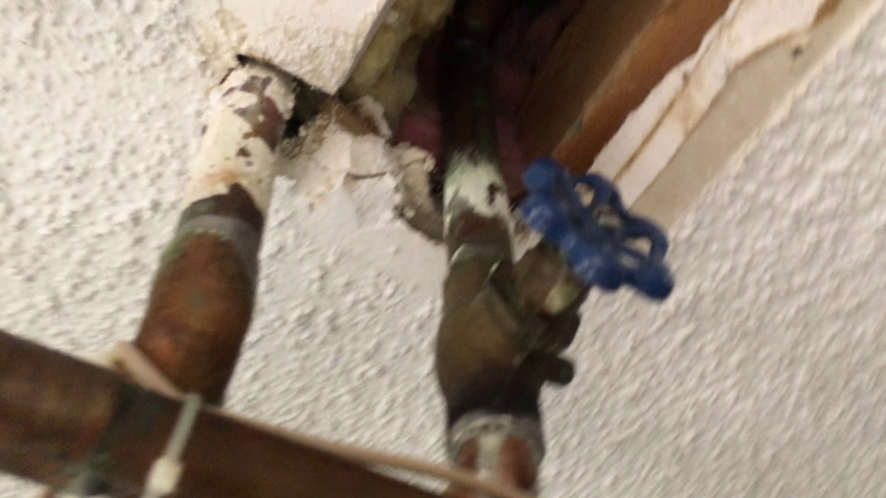 Banging sound when hot water runs starts running