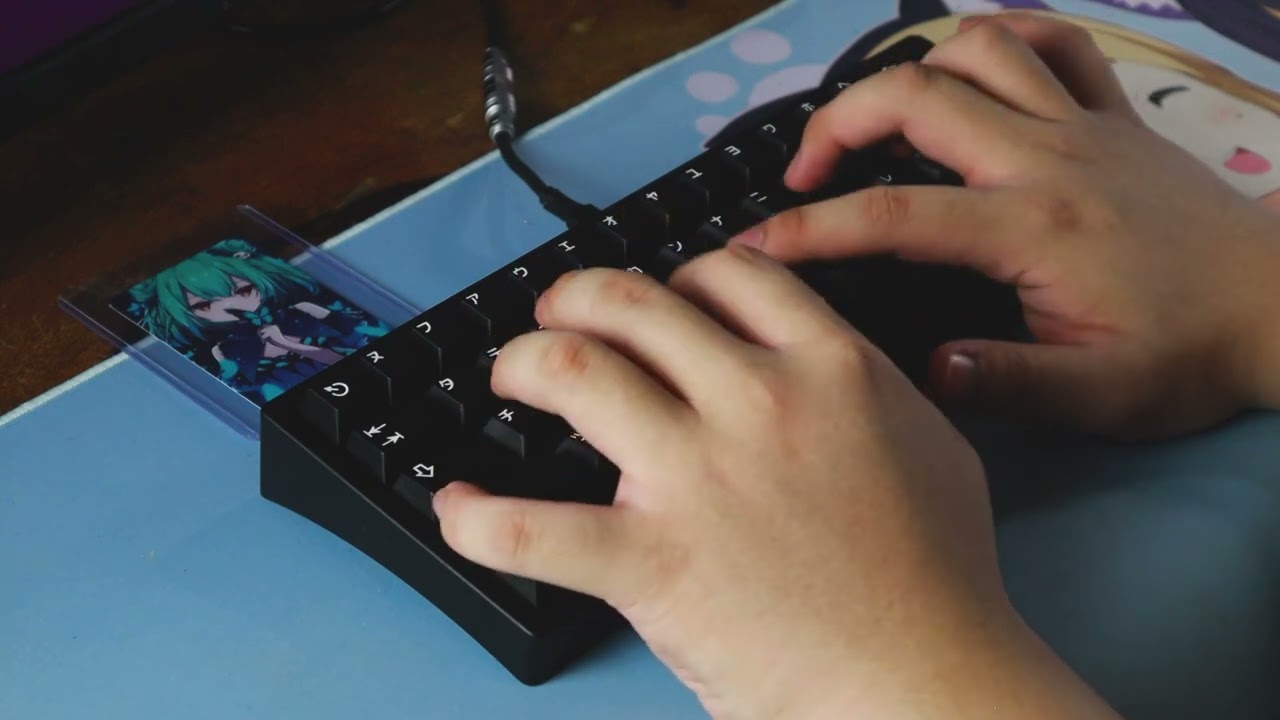 Paraluman by DeskDaily with Creamsicles - Typing Soundtest