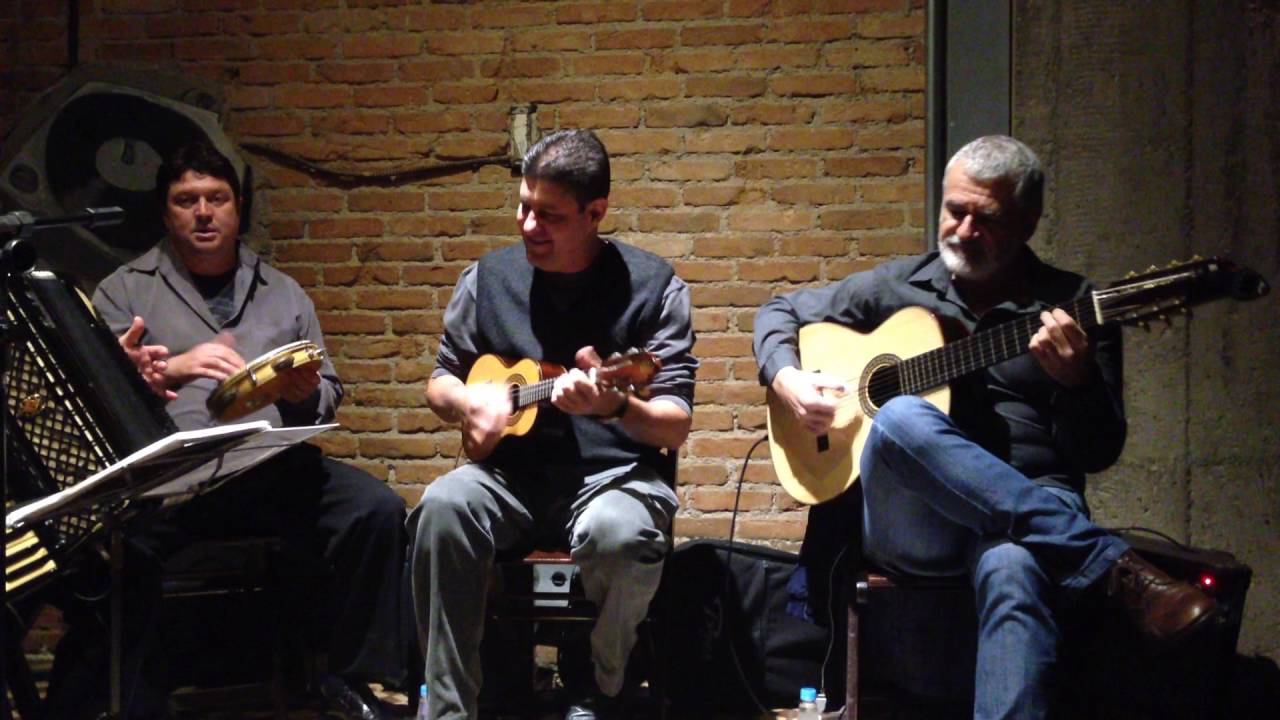 Os pintinhos no terreiro - Zequinha de Abreu - Stanley Carvalho e Bombarda