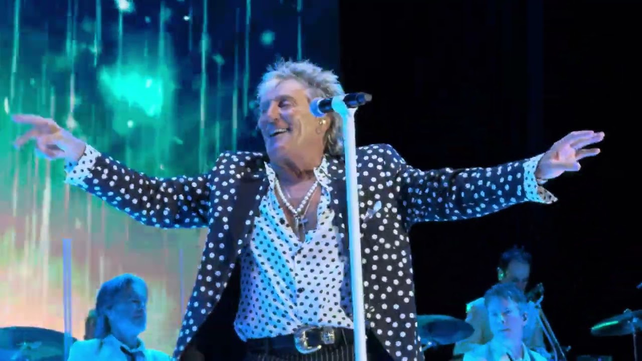 Have You Ever Seen The Rain - Rod Stewart - Baha Mar - Nassau, Bahamas - 25th October 2024