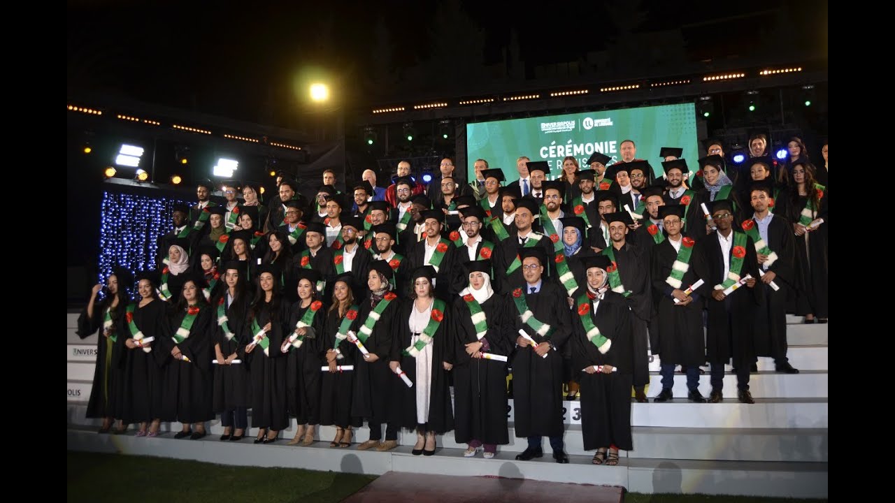 حفل تخرج اكثر من 500 طالب بالجامعة الدولية بأكادير