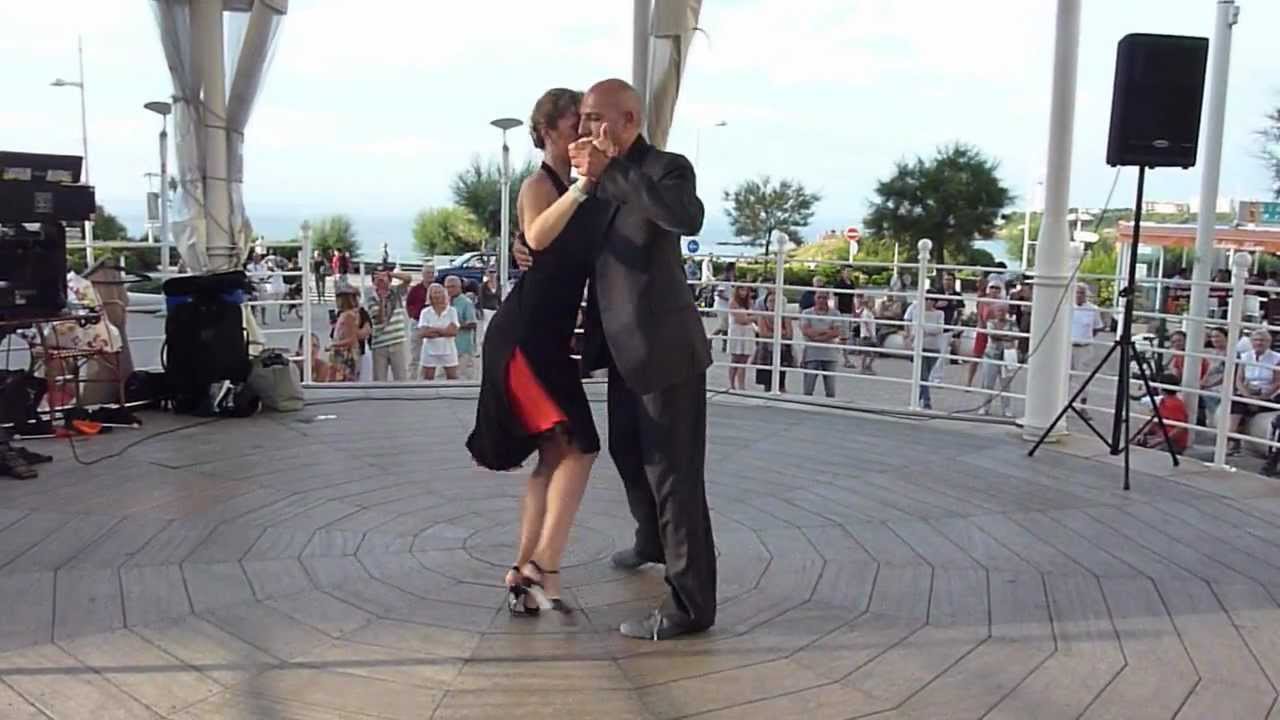 Antonio Llamas & Christine Lambert place St Eug&eacute;nie &agrave; Biarritz - 2