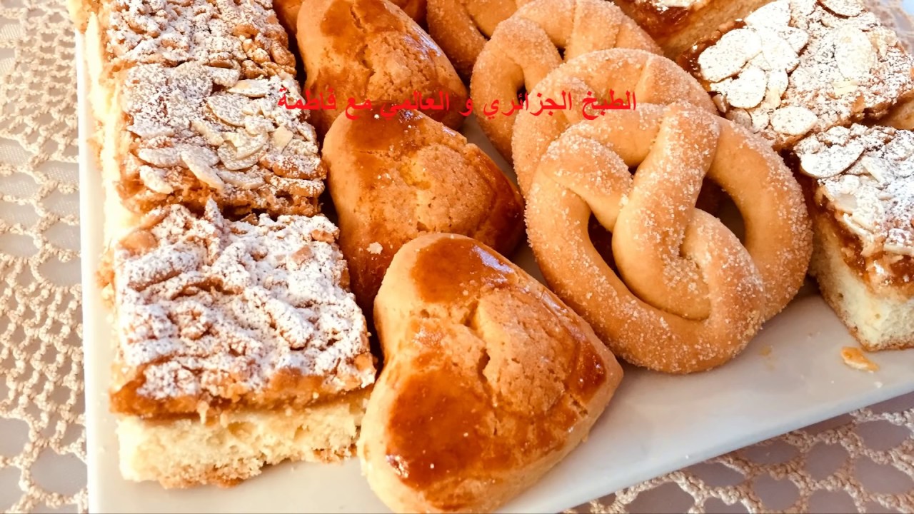 حلويات العيد :حلويات متنوعة مصنوعة بعجينة واحدة الحلوى اللي دايما حاضرة في العيد : حلوة الطابع
