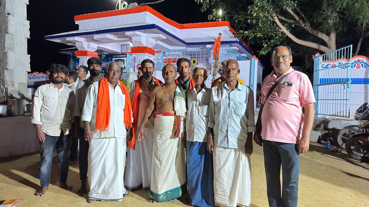 November 6th nuthana vigrahagala meravanige at kurugodu #ballari#veerabhadeaswamy#anjaneyaswamy