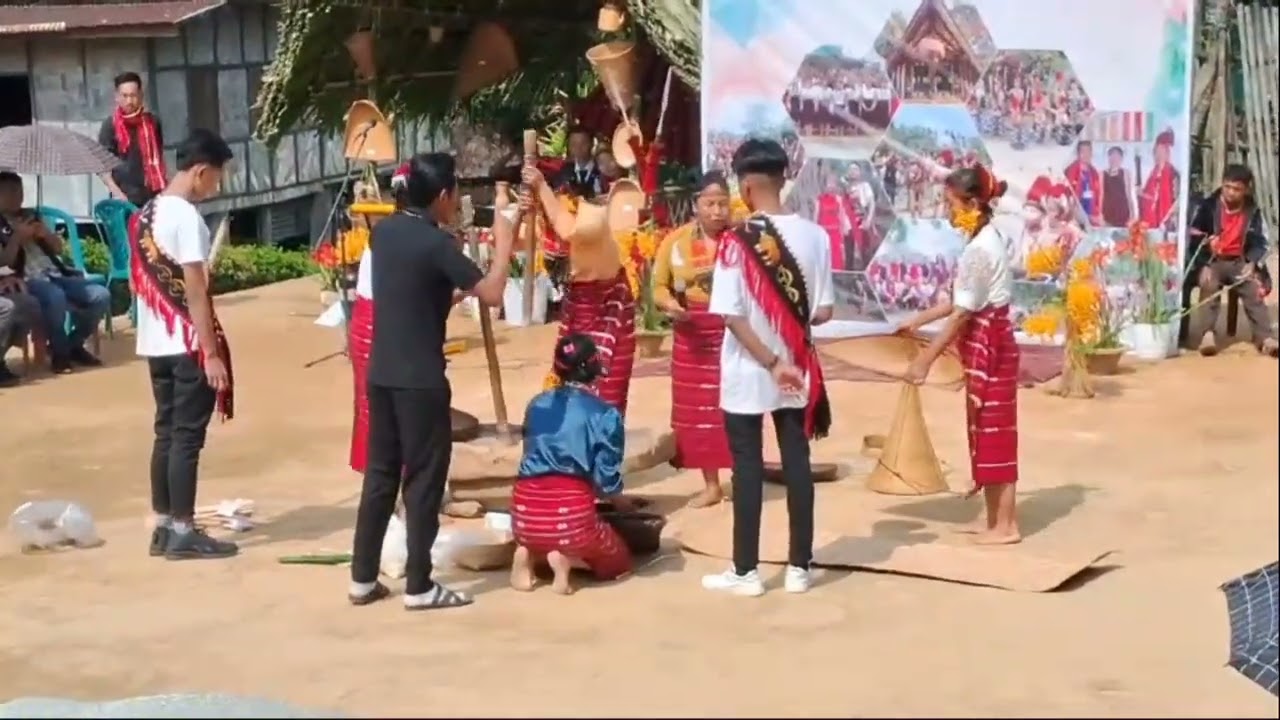 Phom Traditional Preparation and Practice for Festival by Cleaning & Grinding Rice 🌾 Phom Anaki 2024