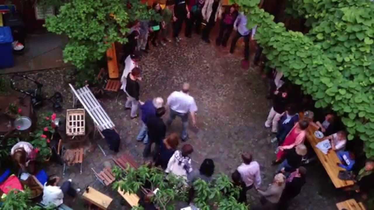Ensemble Drehmoment Fröhliche Volkstanz 48 Stunden Neukölln 2013