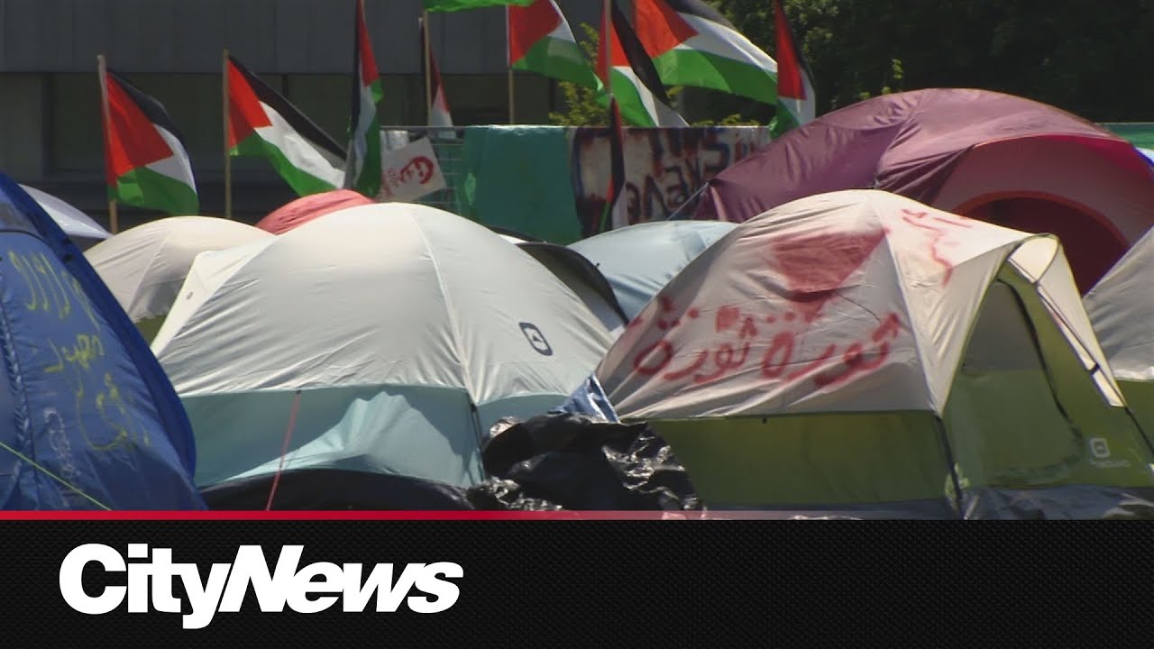 Pro-Palestinian protesters and U of T meet as deadline looms