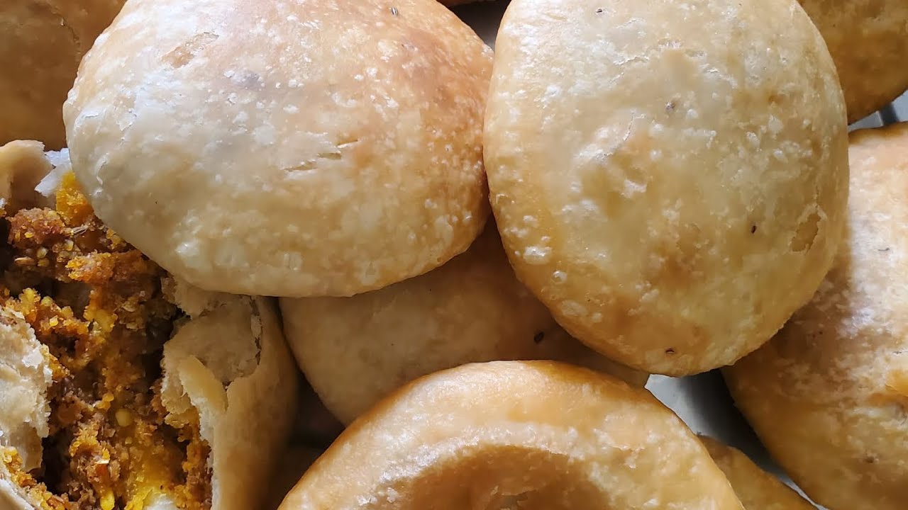 खस्ता मूंग दाल कचौरी | घर पर आसान रेसिपी | चाय के साथ परफेक्ट नाश्ता☺️🥰😊