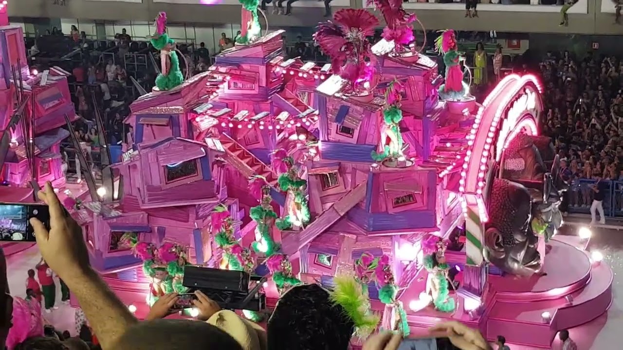Mangueira 2022 - Desfile Completo