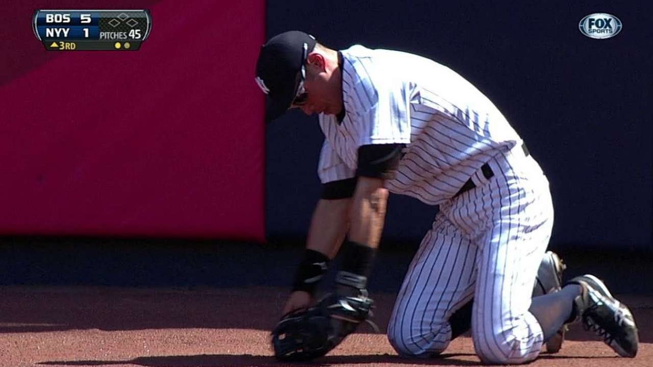 Ichiro makes an incredible catch to rob Big Papi | イチローハイライト