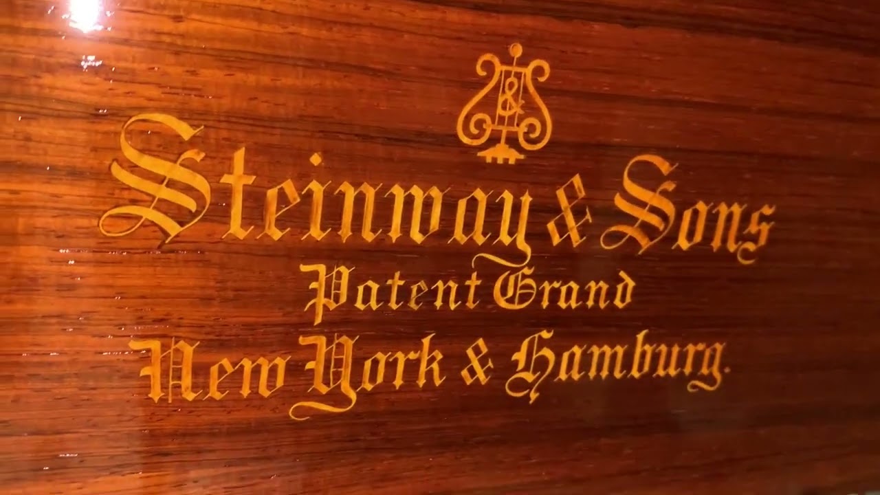 Transforming a 1910 Steinway grand: before and after French polishing. Why did it have fake grain?