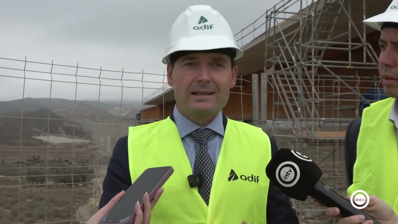 Las obras de construcción de la conexión ferroviaria entre Murcia y Almería superan ya el 50% de