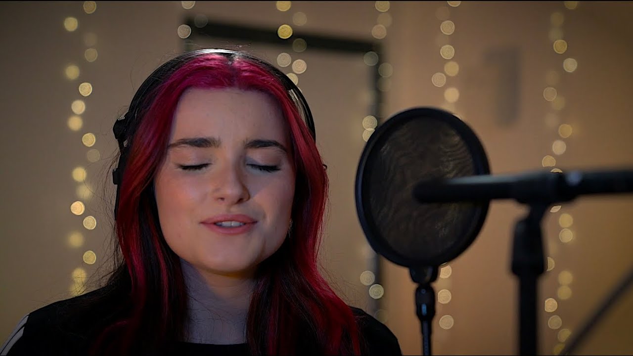 The Beatles - Here Comes The Sun | Cover by Zara Lillie