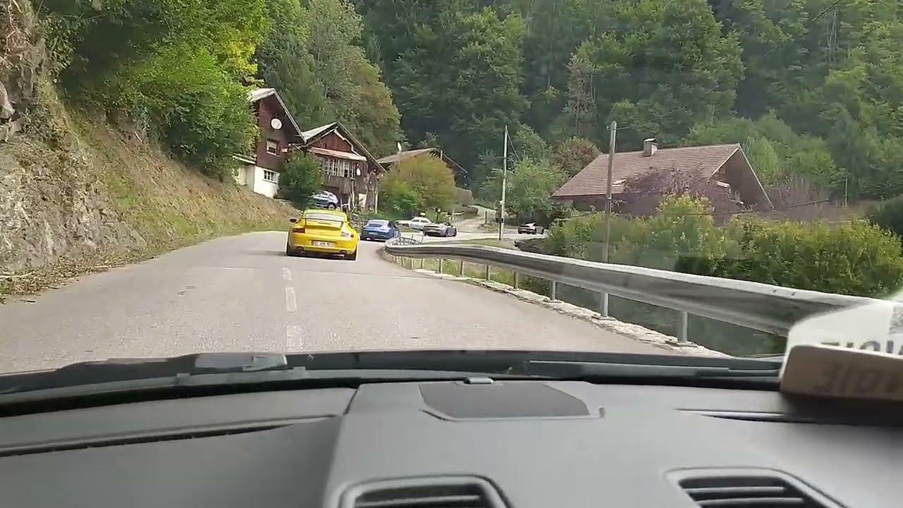 Aie! col de la Croix Fry et des Saisies en Porsche