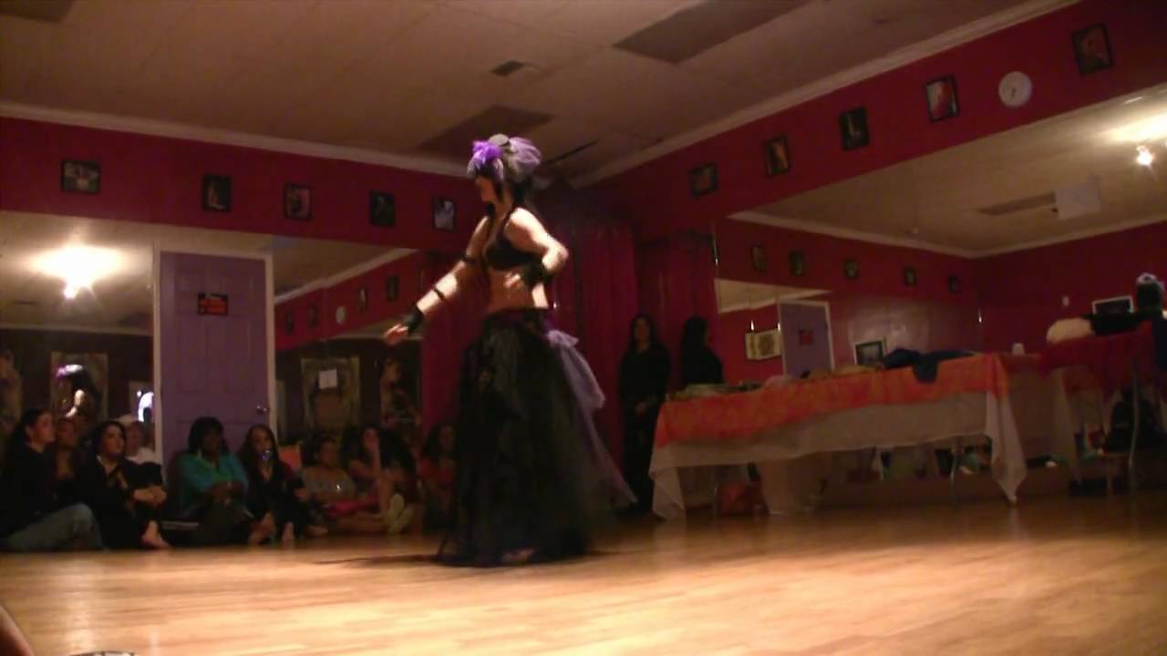 Verrina - Gothic / Tribal Fusion Belly Dance - March 2010