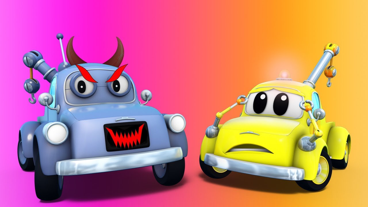 ROBOT Tom causes Trouble in CAR CITY! | InvenTom The Tow Truck | Car City World App