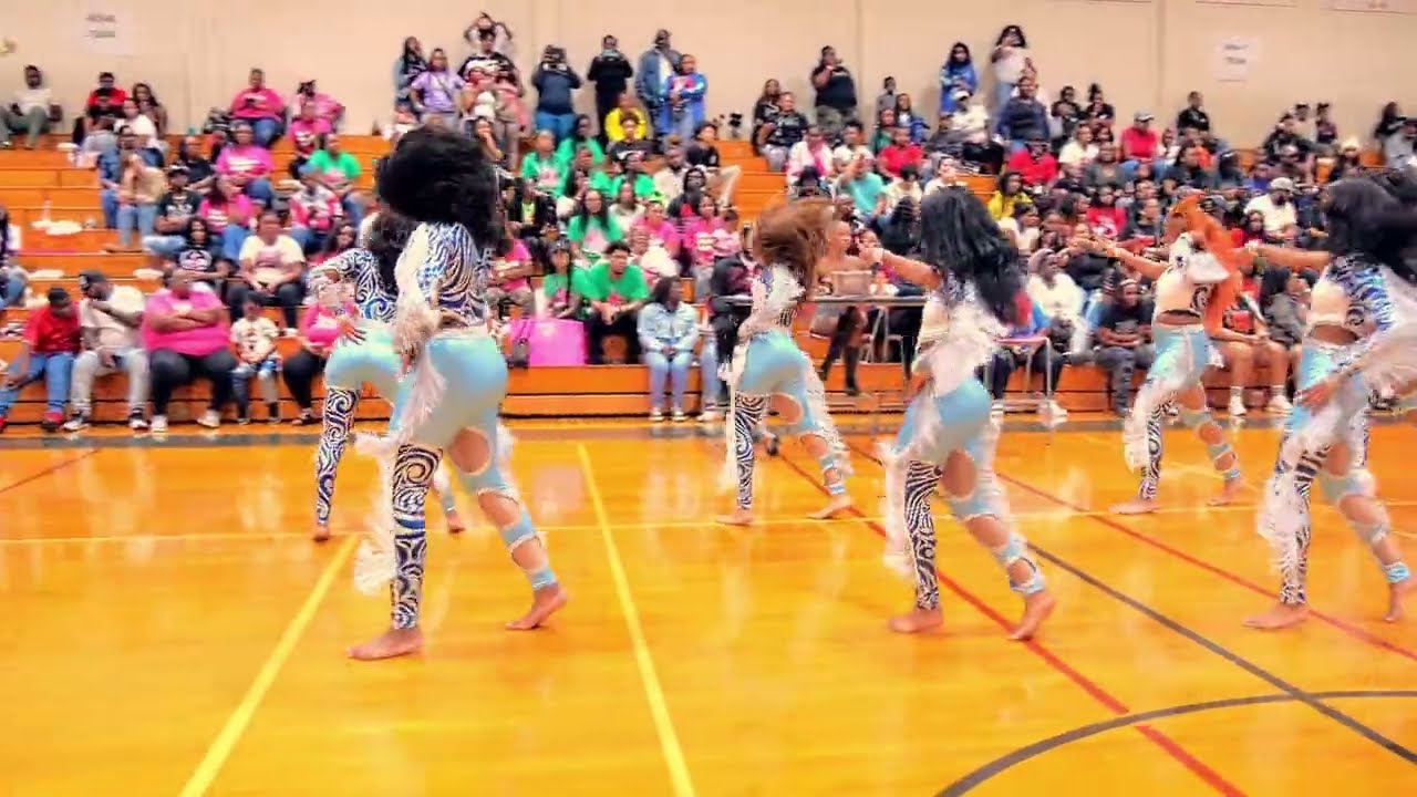 Prestigious Pearls 2Hott 2 Breathe 2024 Parade SOATL